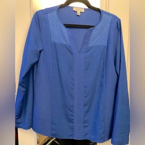 Calvin Klein blouse, size S, great for work or everyday!